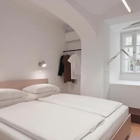 Yuki & Bal 4 * Ljubljana